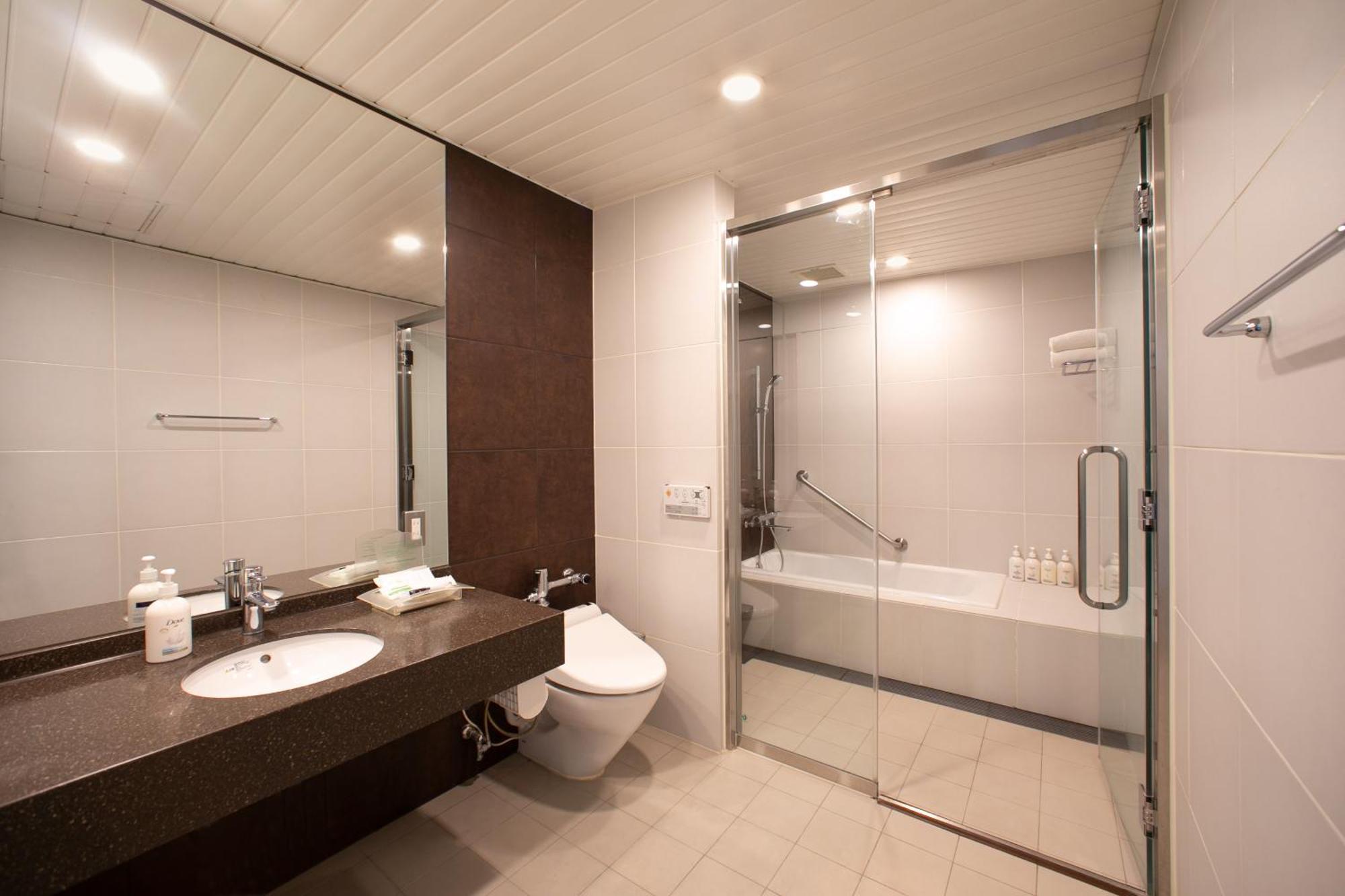 Holiday Inn Osaka Namba By Ihg Eksteriør billede